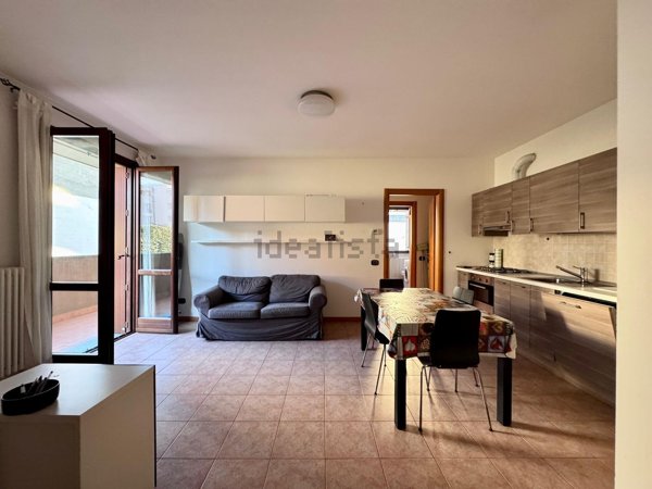 appartamento in vendita a Lecco in zona Castello