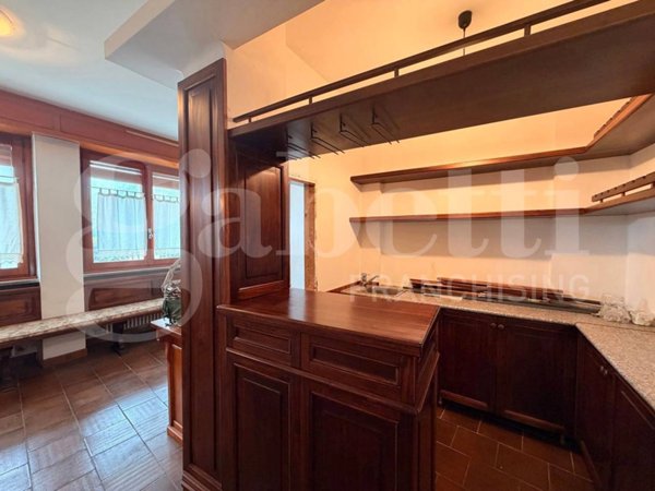 appartamento in vendita a Lecco in zona Viale Turati