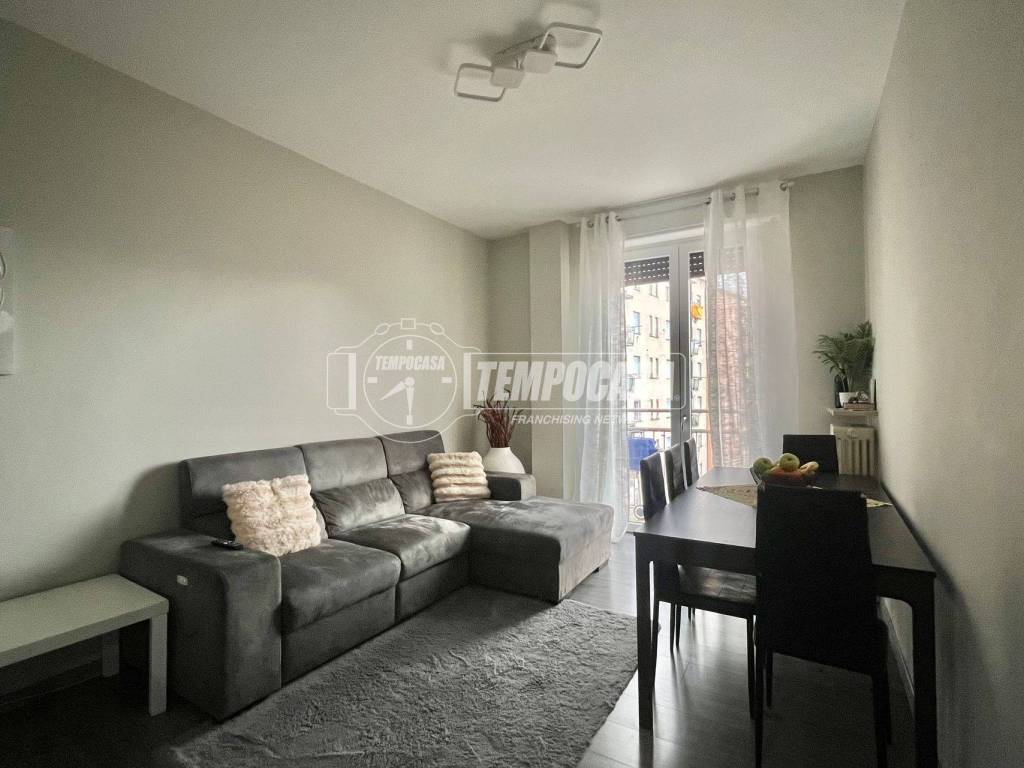 appartamento in vendita a Lecco in zona Olate