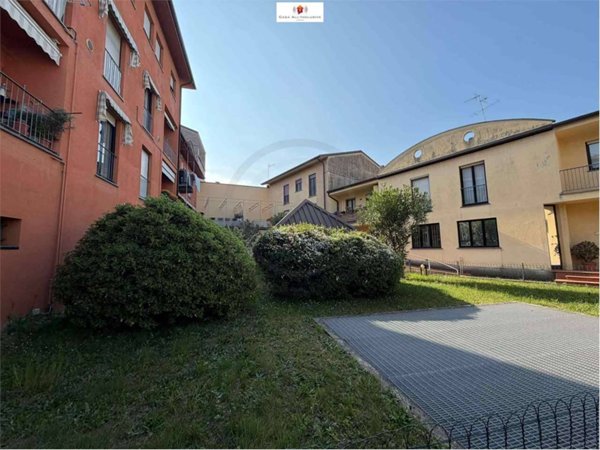 appartamento in vendita a Lecco in zona Corso Martiri