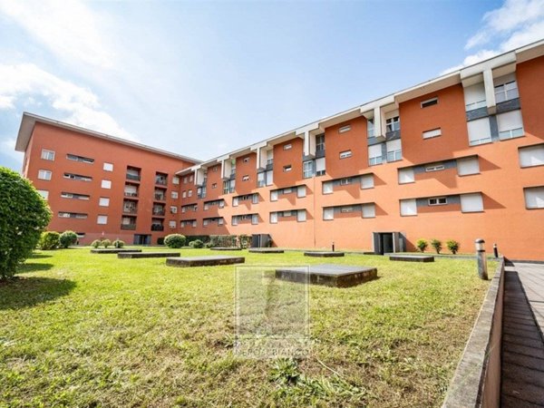 appartamento in vendita a Lecco in zona Acquate