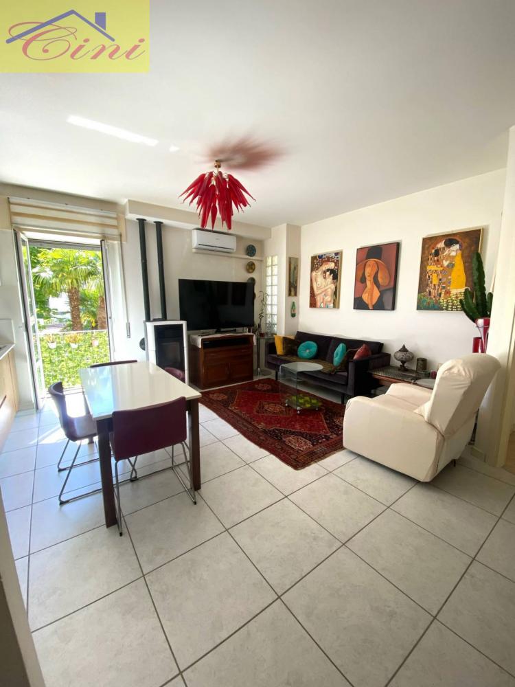 appartamento in vendita a Lecco in zona Pescarenico