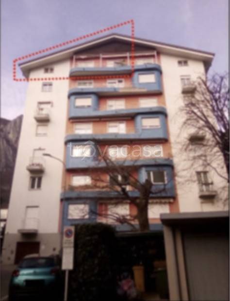 appartamento in vendita a Lecco in zona San Giovanni