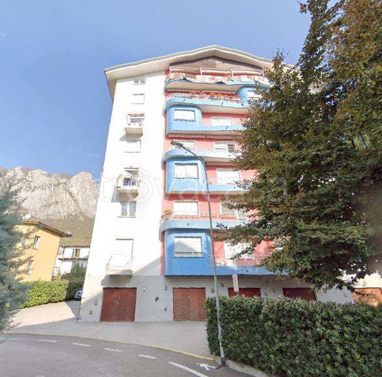 appartamento in vendita a Lecco in zona San Giovanni