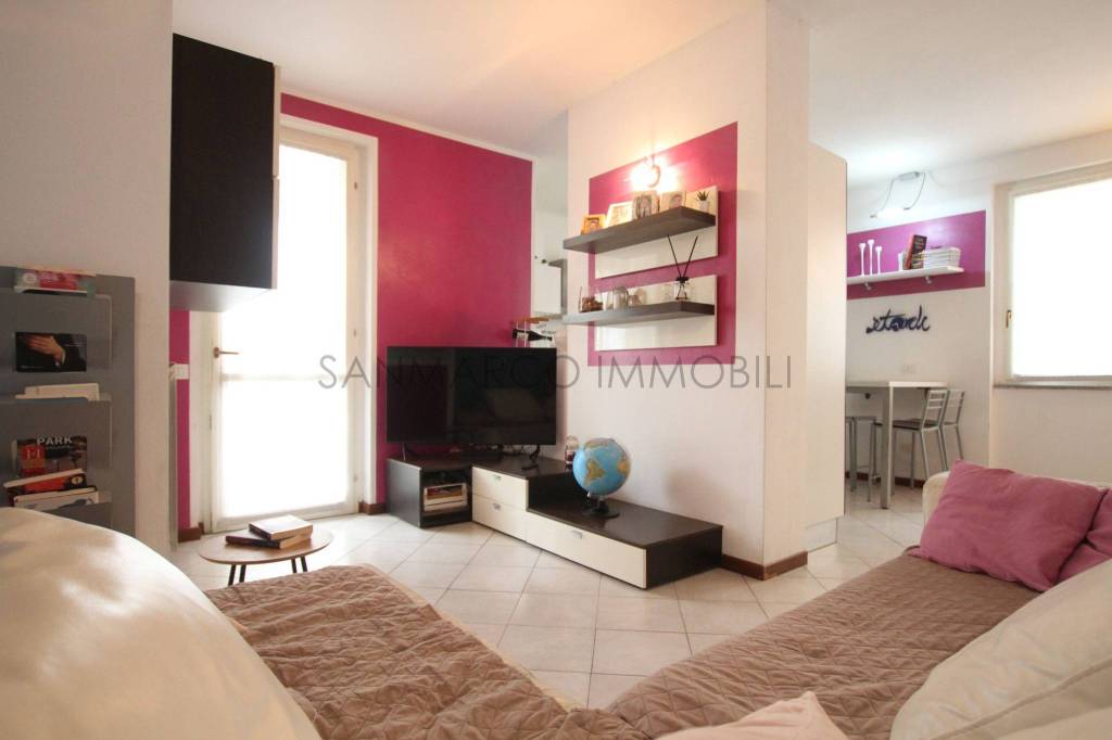 appartamento in vendita a Lecco in zona Germanedo