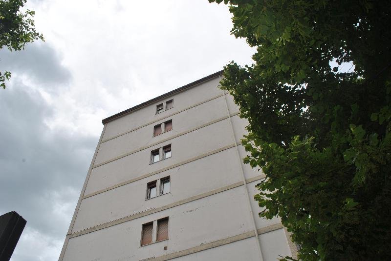 appartamento in vendita a Lecco in zona Viale Turati