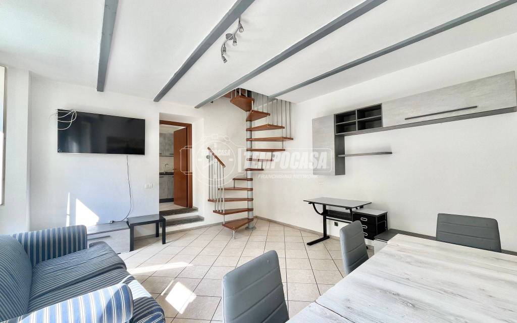 appartamento in vendita a Lecco in zona San Giovanni