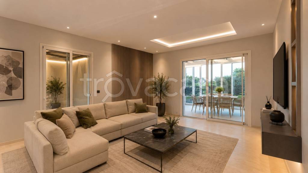 casa indipendente in vendita a Lecco in zona Pescarenico