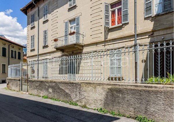 appartamento in vendita a Lecco in zona Germanedo