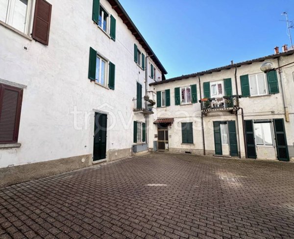 appartamento in vendita a Lecco in zona Pescarenico