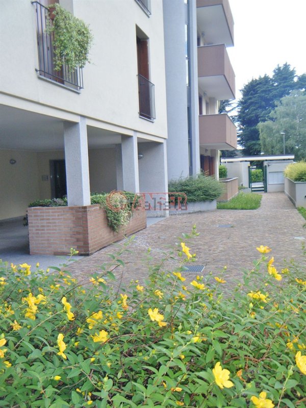 appartamento in vendita a Lecco in zona Santo Stefano