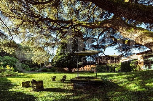 villa in vendita a Lecco in zona San Giovanni