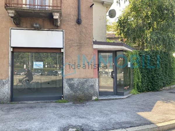 locale commerciale in vendita a Lecco in zona Caleotto