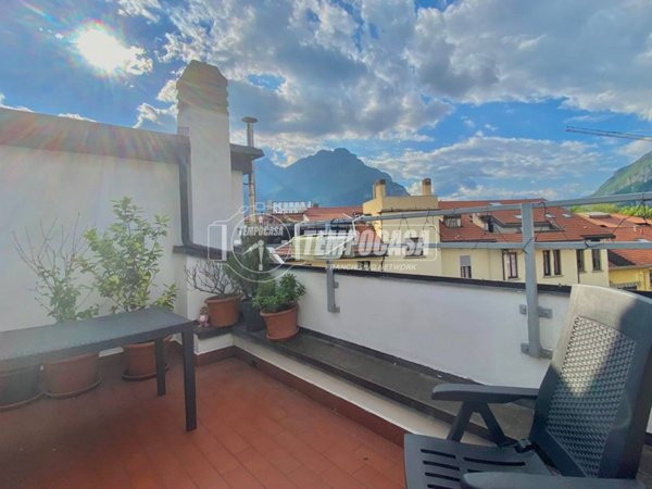 appartamento in vendita a Lecco in zona Pescarenico