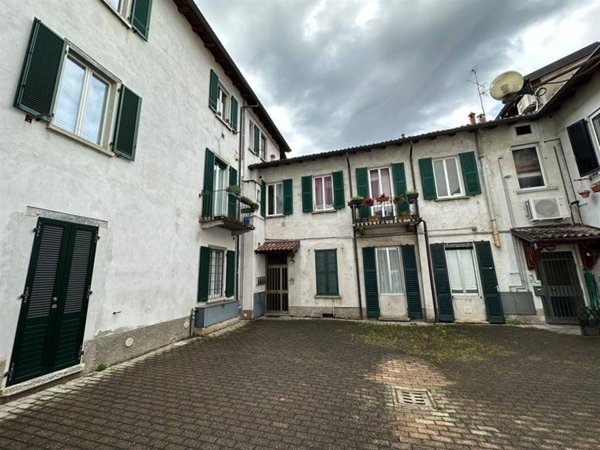 appartamento in vendita a Lecco in zona Pescarenico