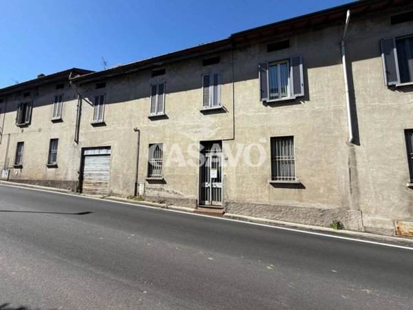 casa indipendente in vendita a Lecco in zona Castello