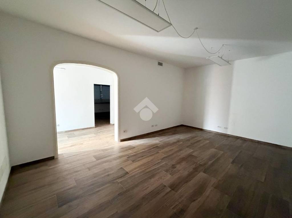 appartamento in vendita a Lecco in zona Maggianico
