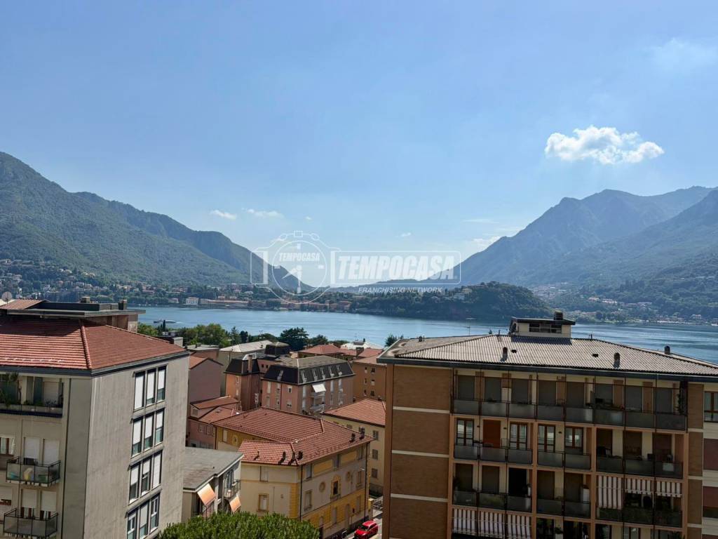 appartamento in vendita a Lecco in zona Viale Turati