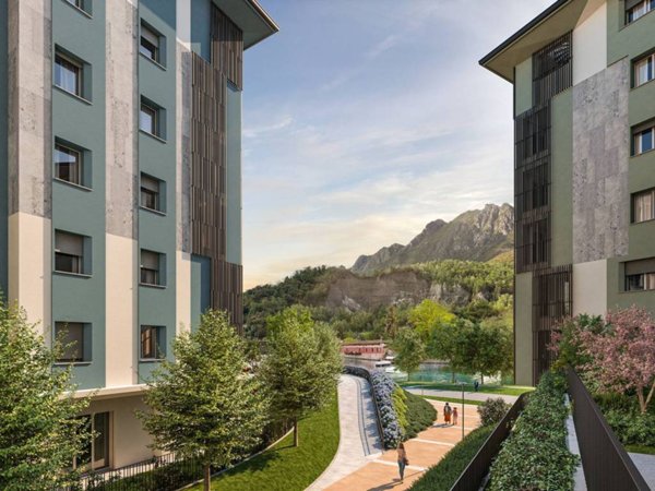 appartamento in vendita a Lecco in zona Pescarenico