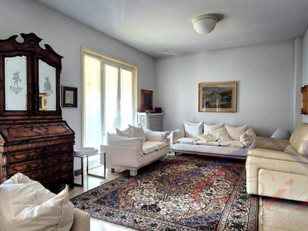 appartamento in vendita a Lecco in zona Lecco Centro