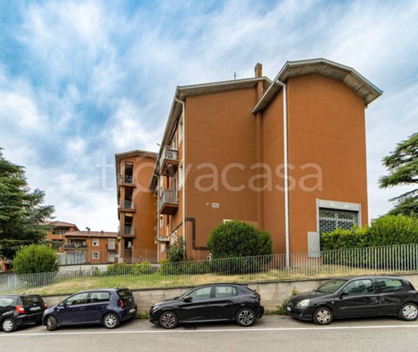 appartamento in vendita a Lecco in zona Maggianico