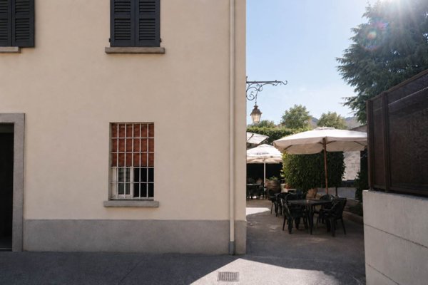 negozio in vendita a Lecco