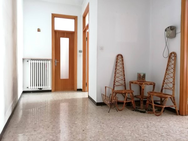 casa indipendente in vendita a Lecco in zona Laorca