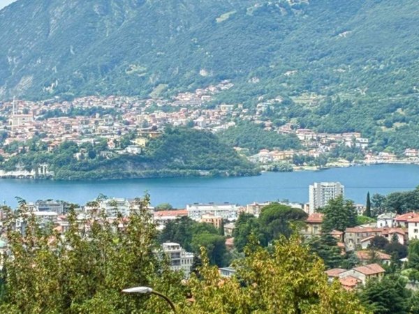 appartamento in vendita a Lecco in zona Bonacina