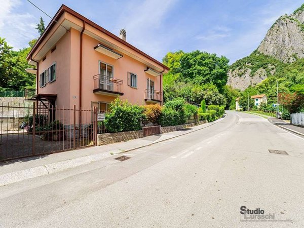 appartamento in vendita a Lecco in zona Viale Turati
