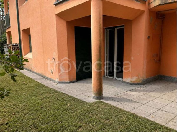 appartamento in vendita a Lecco in zona Bonacina