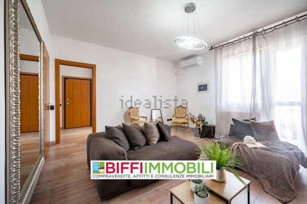 appartamento in vendita a Lecco in zona Belledo