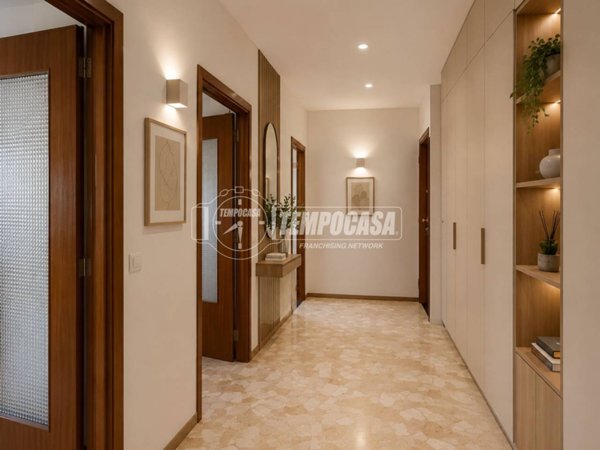 appartamento in vendita a Lecco in zona Viale Turati