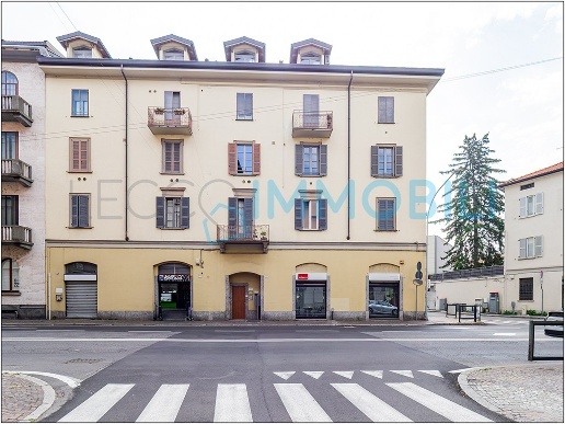 appartamento in vendita a Lecco in zona Lecco Centro