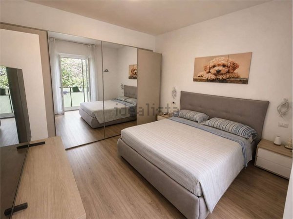 appartamento in vendita a Lecco in zona Castello