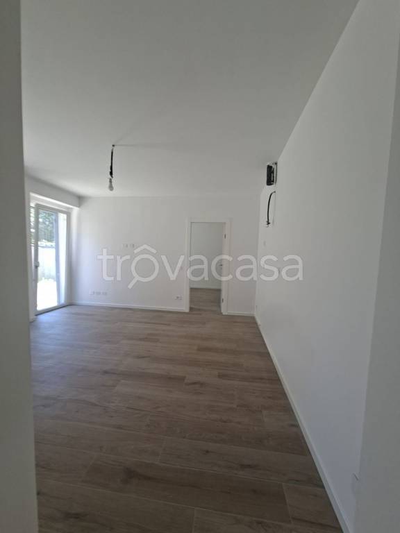 appartamento in vendita a Lecco in zona Castello