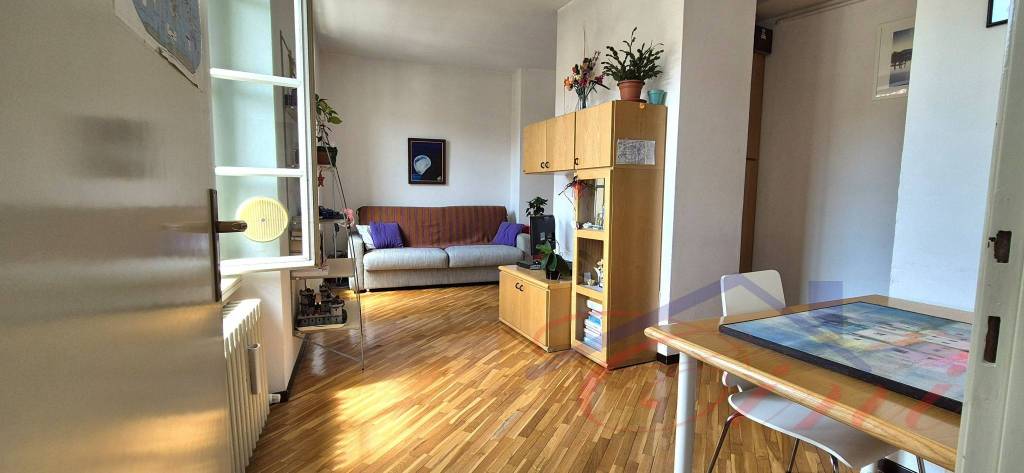 appartamento in vendita a Lecco in zona Lecco Centro