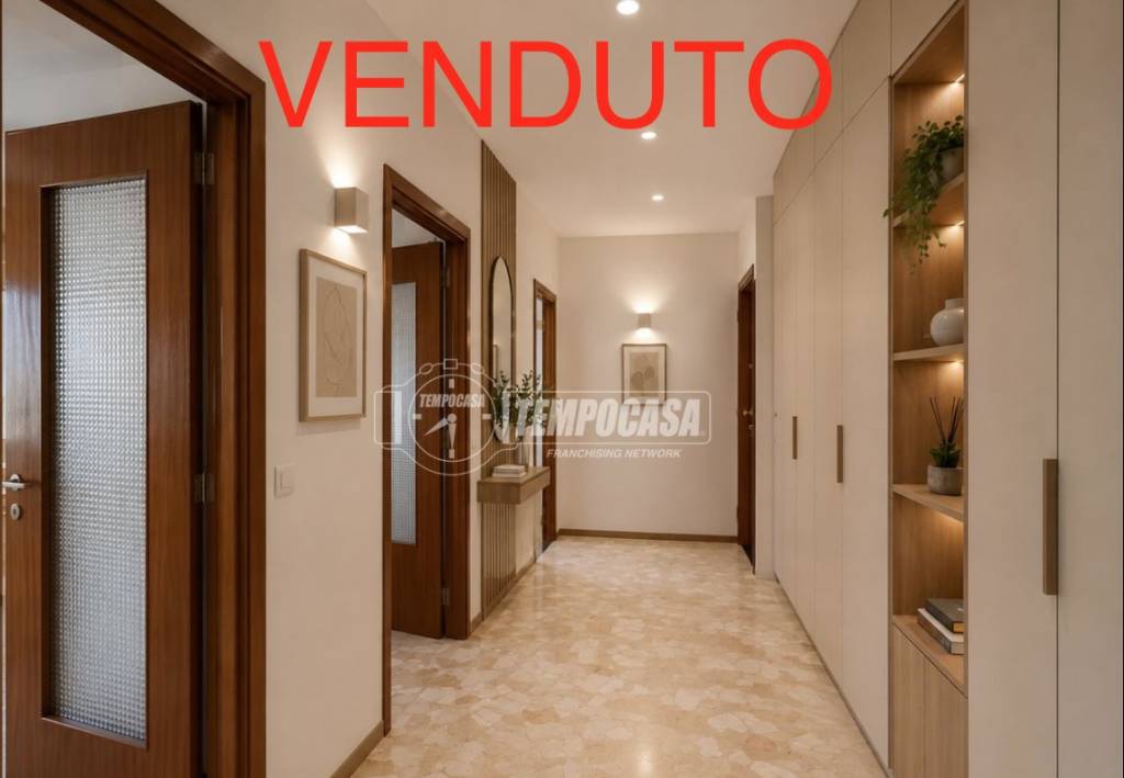 appartamento in vendita a Lecco in zona Viale Turati