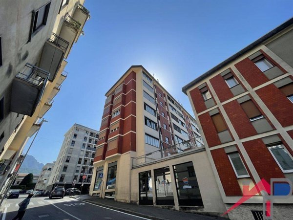 appartamento in vendita a Lecco in zona Viale Turati