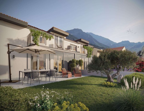 appartamento in vendita a Lecco in zona San Giovanni