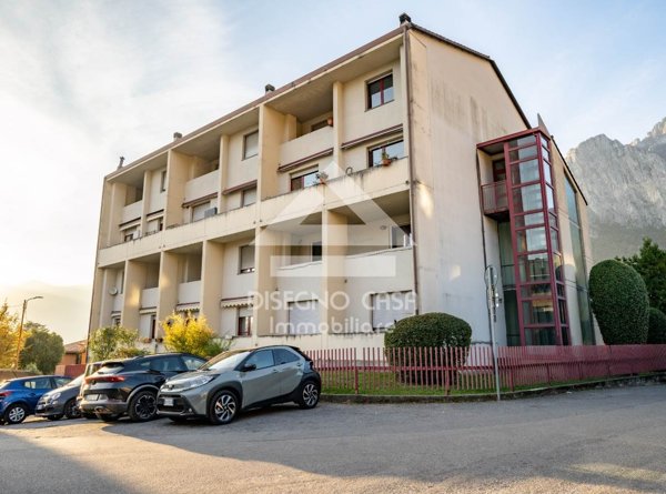 appartamento in vendita a Lecco in zona San Giovanni
