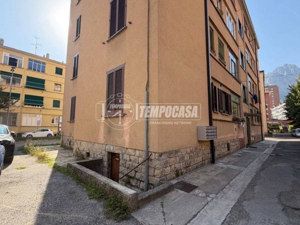 appartamento in vendita a Lecco in zona Germanedo