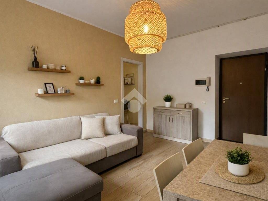 appartamento in vendita a Lecco in zona Laorca
