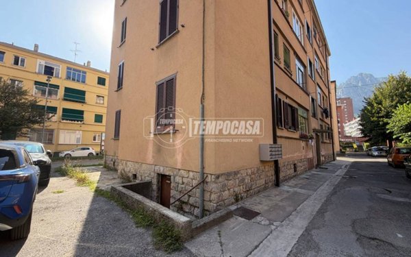 appartamento in vendita a Lecco in zona Germanedo