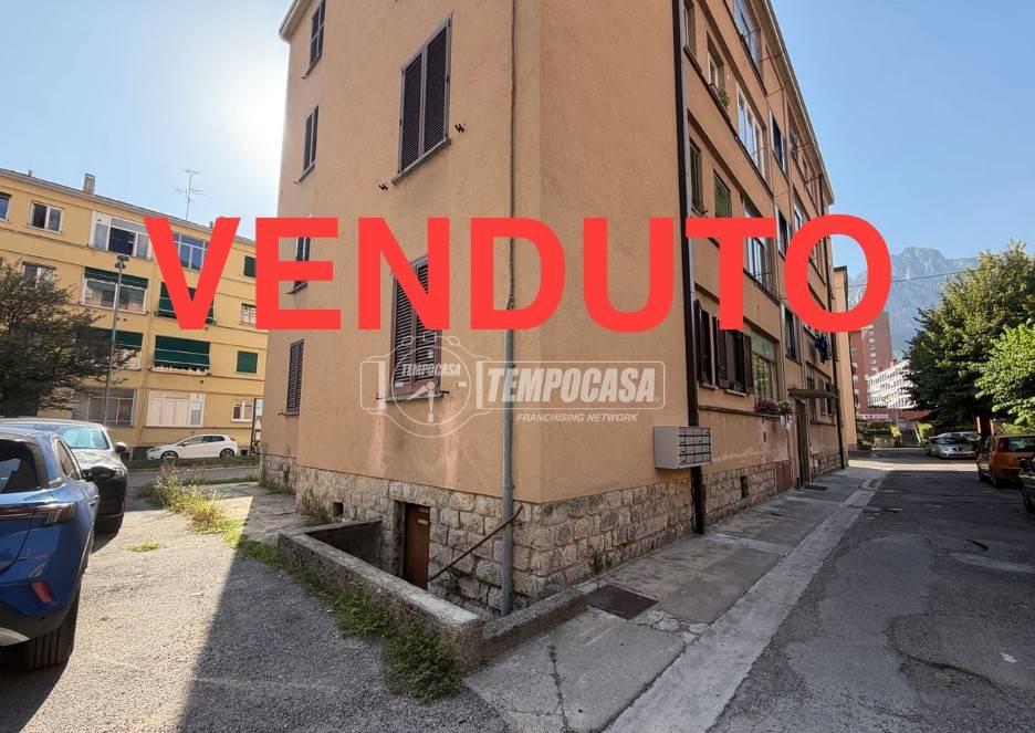 appartamento in vendita a Lecco in zona Germanedo