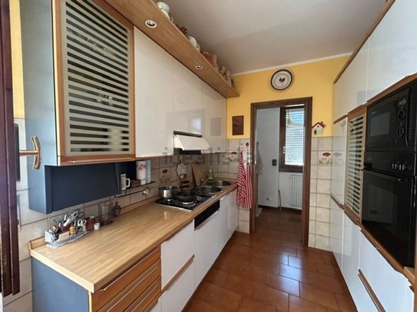 appartamento in vendita a Lecco in zona San Giovanni