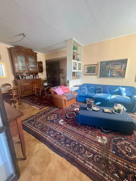 appartamento in vendita a Lecco in zona Bonacina