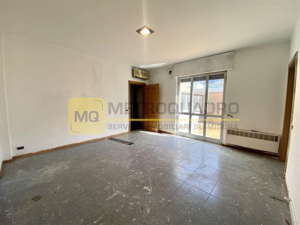 appartamento in vendita a Lecco in zona Viale Turati
