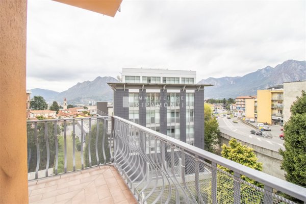 appartamento in vendita a Lecco in zona San Giovanni