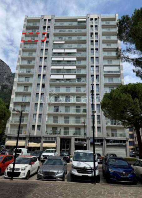 appartamento in vendita a Lecco in zona Viale Turati