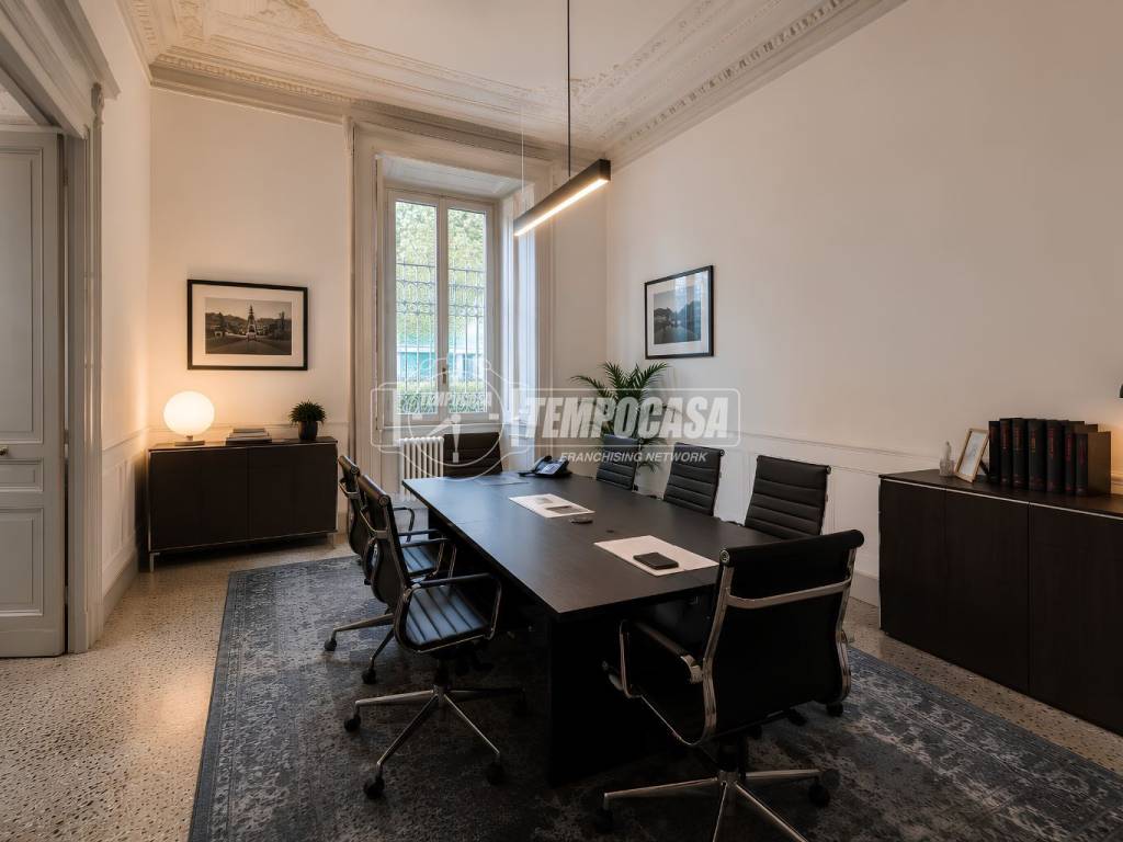 appartamento in vendita a Lecco in zona Lecco Centro